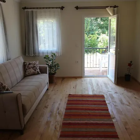 Guelsuem Hanim Evleri Orhaniye (Marmaris)